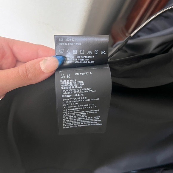 Prada 2020 re-nylon rain jacket with subtle Prada details worn once. - Picture 10 of 11